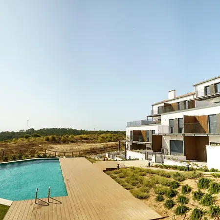 Bright & Stylish Retreat By The Sea Near Ericeira *