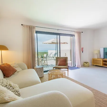 Bright & Stylish Retreat By The Sea Near Ericeira Διαμέρισμα *