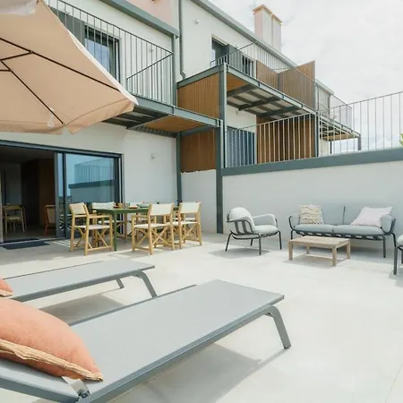 Bright & Stylish Retreat By The Sea Near Ericeira *