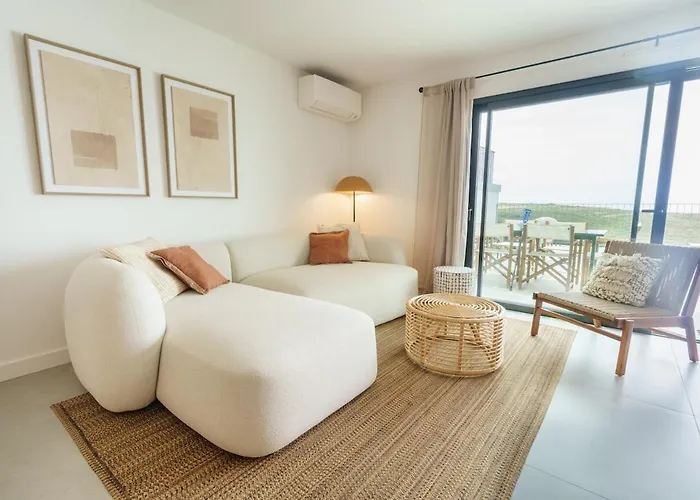 Apartamento Bright & Stylish Retreat By The Sea Near Ericeira *