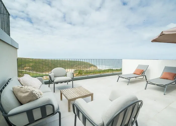 Bright & Stylish Retreat By The Sea Near Ericeira Apartamento *